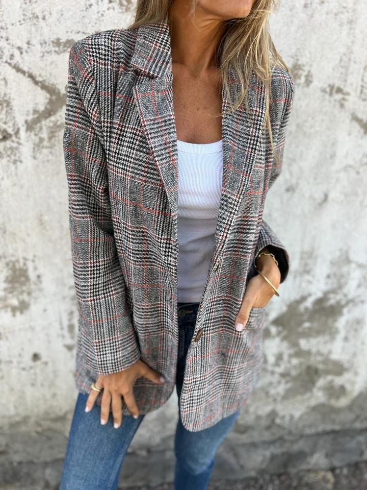 SESONGTILBUD TIL SUPERLAV PRIS🥰 CASUAL RUTETE BLAZER MED REVERS